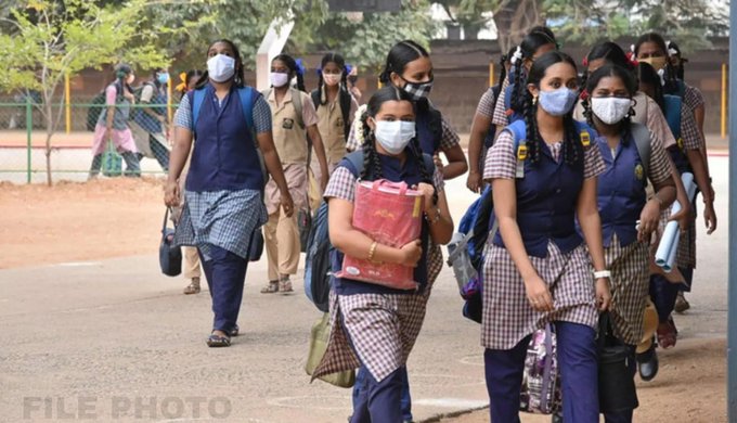மீண்டும் பள்ளிக்கு போகலாம்!