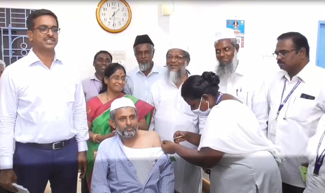 ஹஜ் புனித யாத்திரை பயணிகளுக்கு தடுப்பூசி முகாம்