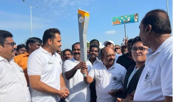 மாமல்லபுரத்துக்கு வந்த செஸ் ஒலிம்பியாட் ஜோதிக்கு உற்சாக வரவேற்பு