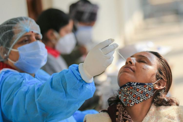 இந்தியாவில் ஒரேநாளில் மேலும் 16,464 பேருக்கு கொரோனா தொற்று உறுதி