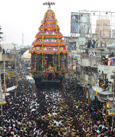 திருவண்ணாமலையில் கோலாகலமாத் தொடங்கியது : சுவாமி அருணாசலேஸ்வரர் கோவில் தேரோட்டம்