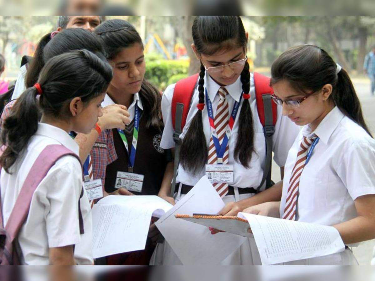 சிபிஎஸ்இ பள்ளிகளில் புதிய பாடத்திட்டம் அறிமுகம்