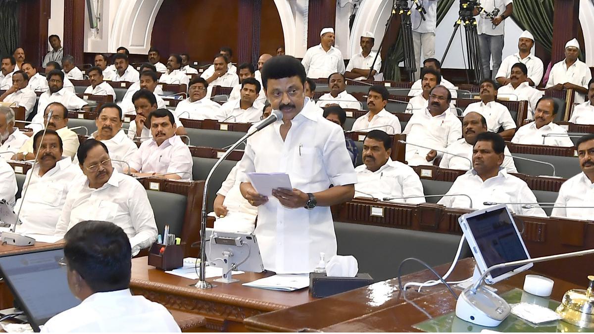 ஒரு கோடி குடும்பத் தலைவிகளுக்கு மாதம் ரூ.1,000  : முதல்வர் ஸ்டாலின் அறிவித்தார்