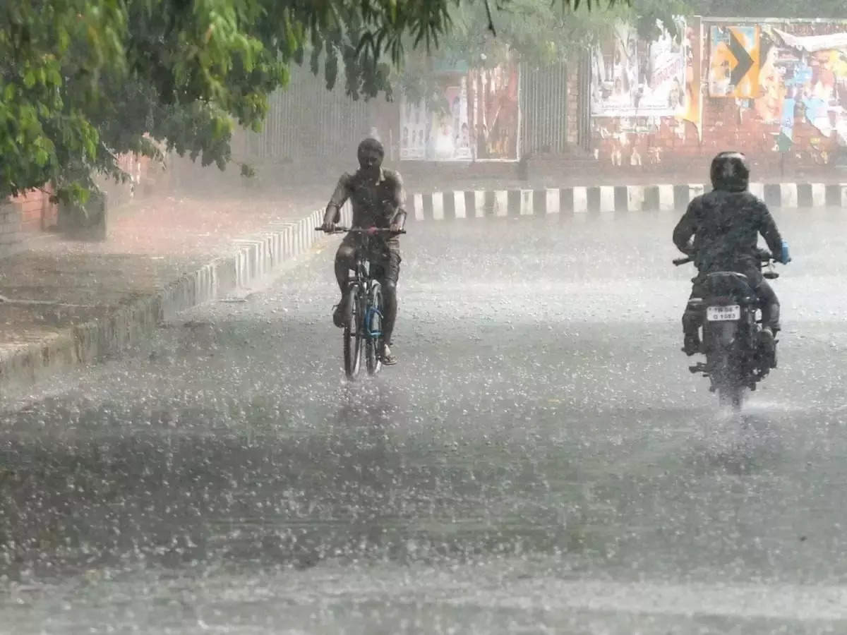 தமிழகத்தில் 25ஆம் தேதி வரை மழைக்கு வாய்ப்பு  :   வானிலை ஆய்வு மையம் தகவல்