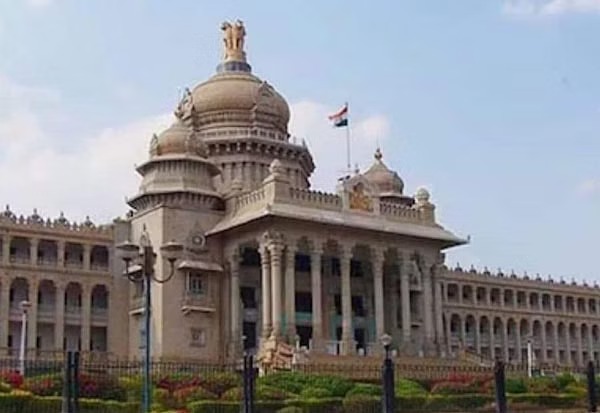 கர்நாடக தேர்தலுக்கான இறுதி வேட்பாளர் பட்டியல் இன்று வெளியீடு